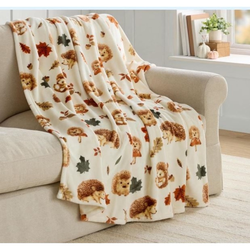Member's Mark Velvet Plush Throw Blanket Hedgehog Fall Leaves Cream Brown New